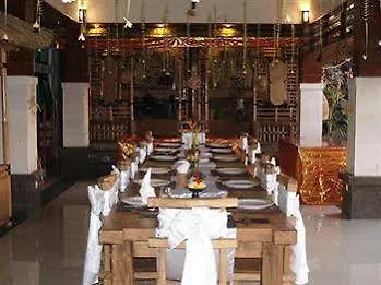公寓 Anika Guest House 图班 印尼