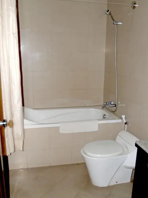 Anika Guest House 图班